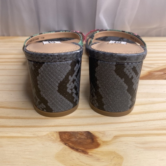 Steve Madden ISSY Strappy Open Toe Mule Block Heel US Women 7.5 Snakeskin - Picture 3 of 7